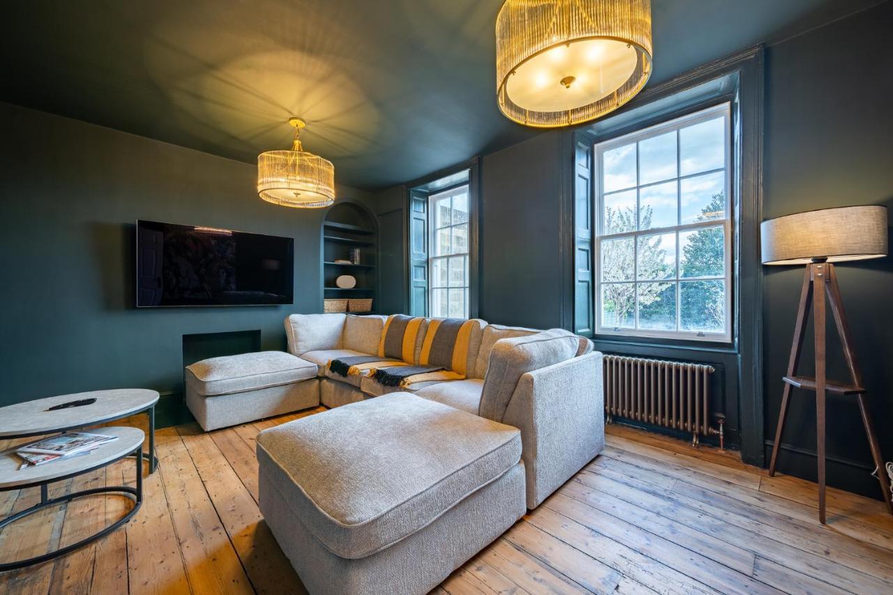 Luxurious Grand 6 Bedroom Home In Bath - Perfect For Groups & Sleeps 12! Dış mekan fotoğraf